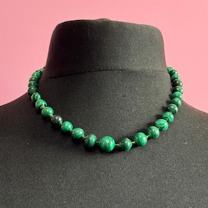 Vintage malachietkralenketting natuurlijke edelsteenkralen 47 cm