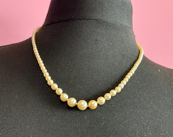 Collier En Perles De Verre Dégradé Rayé Vert Olive Jaune - Vintage - 24 Pouces - Occasion