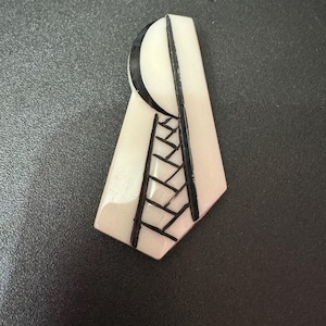 1 x Art Déco Geométrico creme preto assinado vidro checo monocromático Vestido Clip