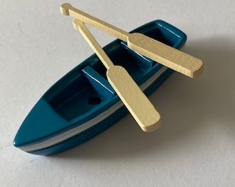 6-7cm miniature blue sea rowing boat and 2 oars seaside cake topper decoration