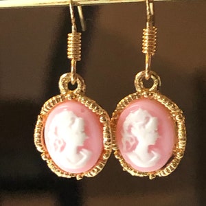 gold tone PINK and white resin small drop CAMEO earrings