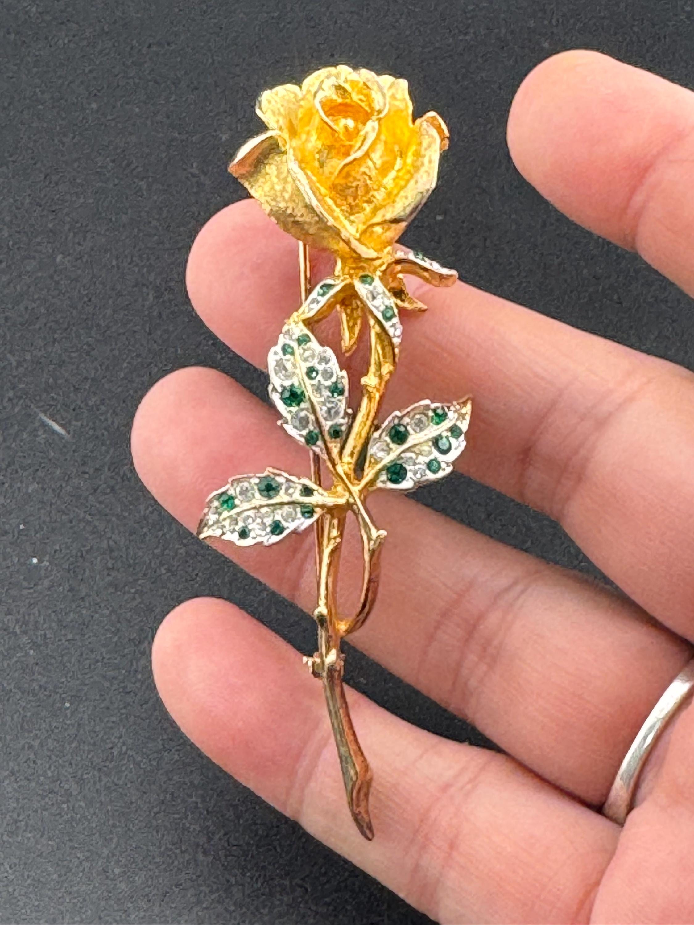 Broche Vintage Fleur Dorée Signée Carven - Avec Cabochons Roses - Occasion