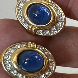 Vintage Oval sapphire clear glass paste gold tone diamanté clip on earrings