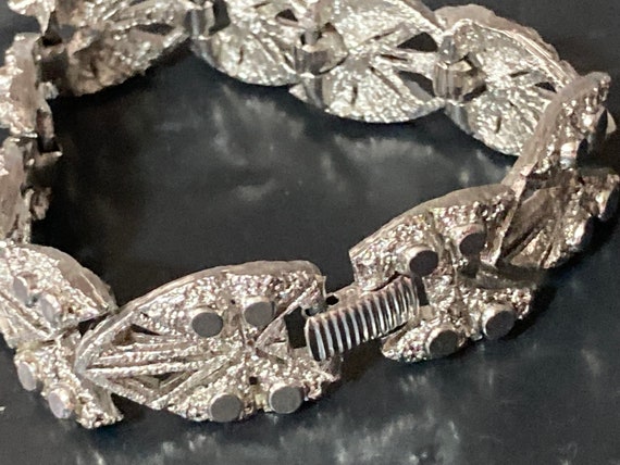 Brutalist silver tone steel textured bracelet 197… - image 2