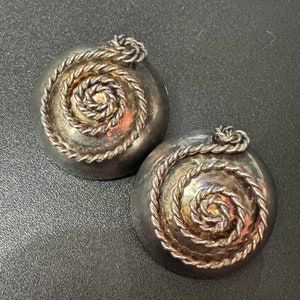 Large silver tone domed clip on earrings with rope swirl detail Vintage 2.5cm
