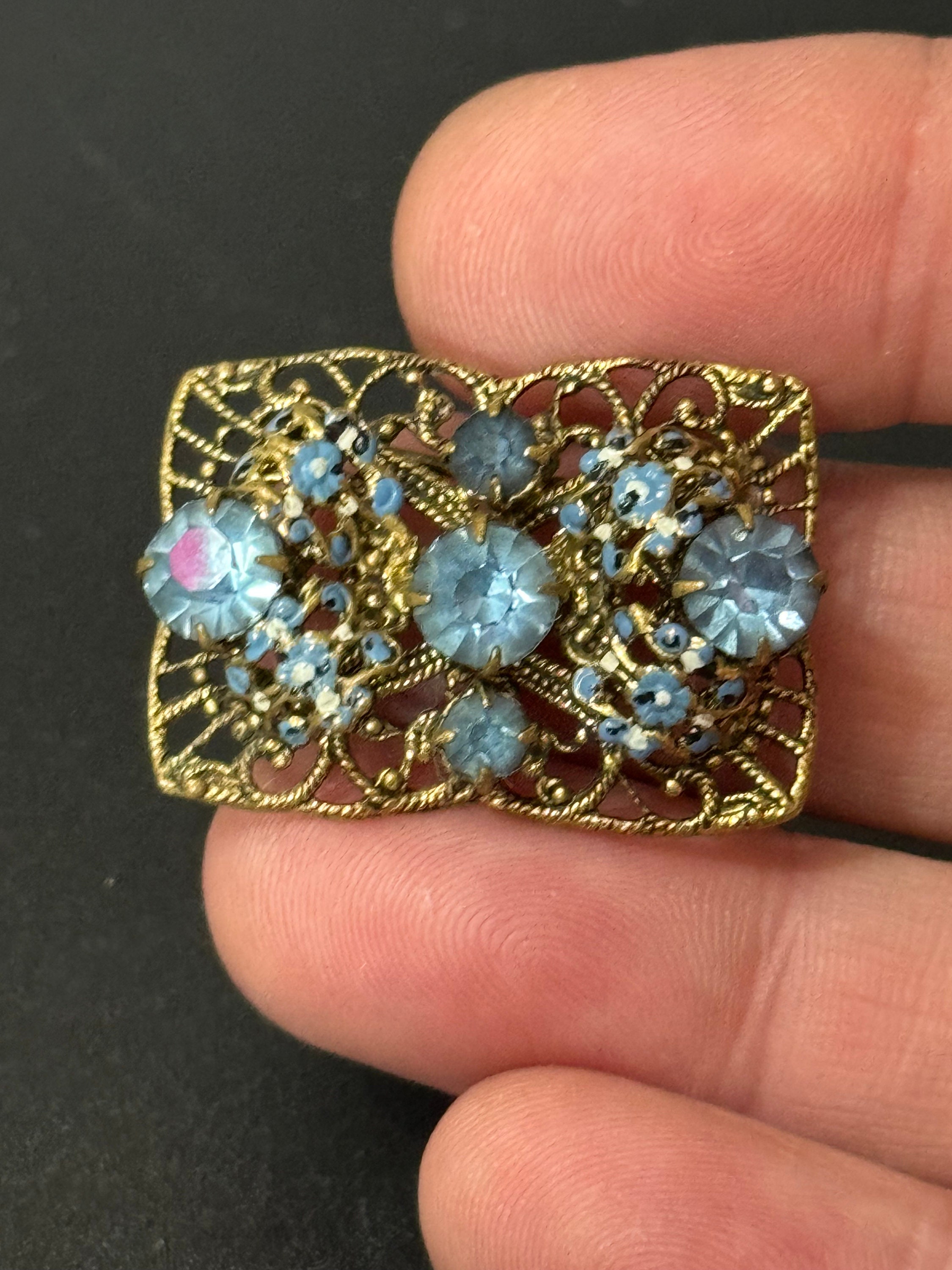 Grande Broche Art Déco En Laiton Vielli - Strass Et Cristal Taillé Tchèque, Numérotée, Occasion