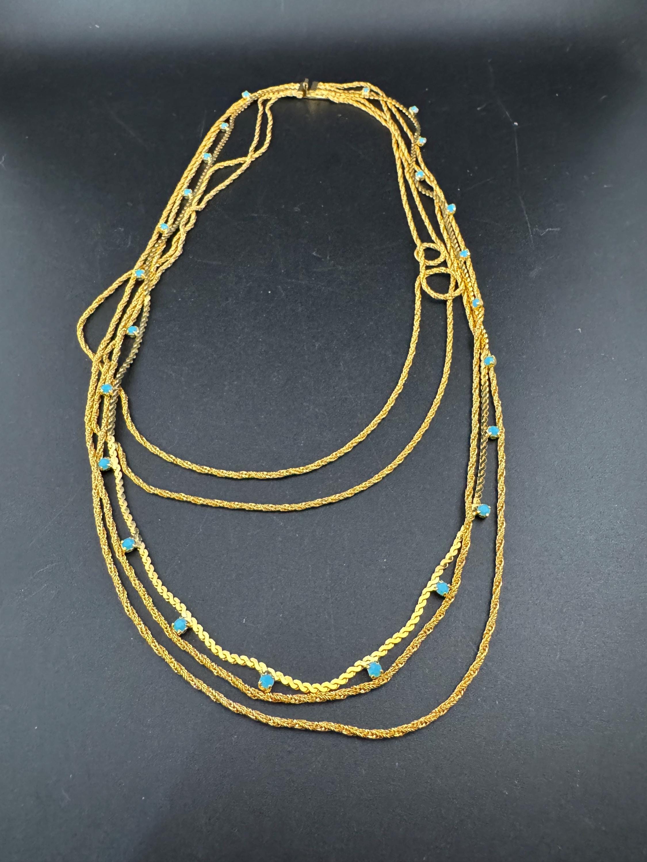 Collier pendentif losange argenté vert émeraude fleur