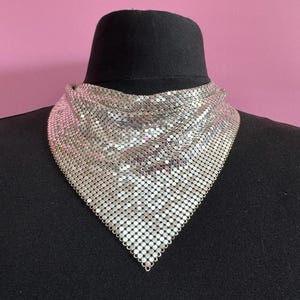 Whiting ＆ Davis シルバーカラー レース ネックレス Whiting ＆ Davis シルバーカラー レース ネックレス - メルカリ