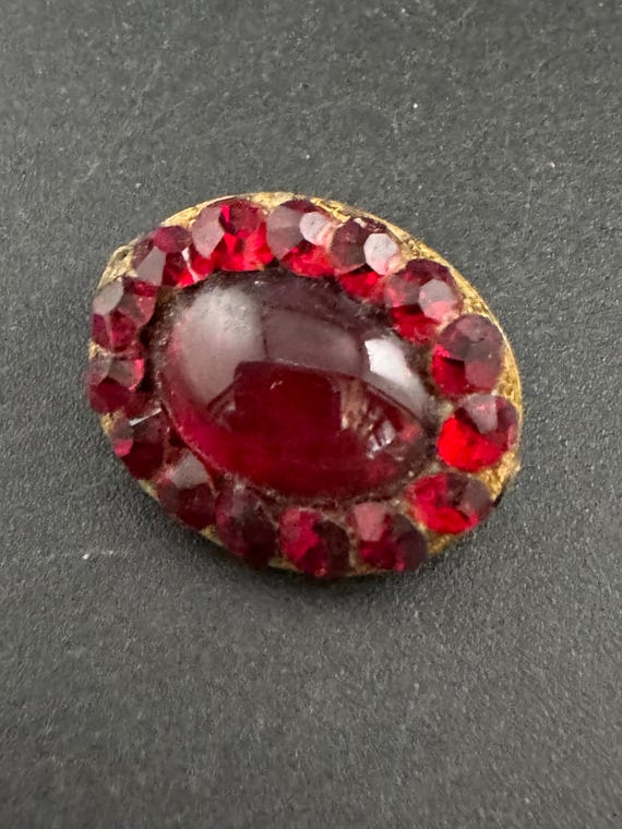 Antique Ruby red paste cabochon small oval Brooch - image 2