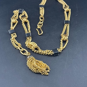 Vintage petite fit gold tone and black  cable link tassel chain belt to 82cm