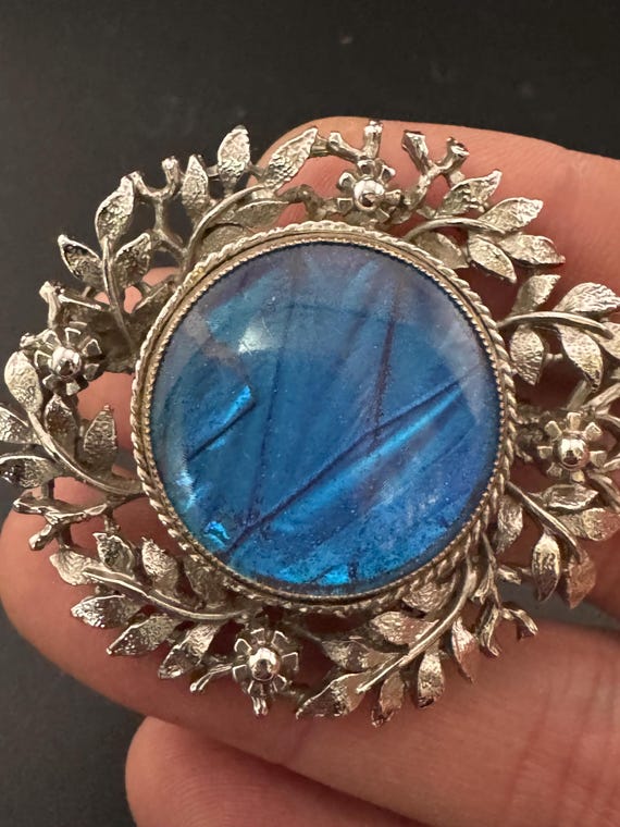 Vintage Large Butterfly Wing Silver Tone Ornate Leaf Brooch See
