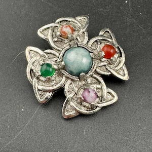 Vintage silver tone Scottish faux agate pebble glass Celtic cross brooch