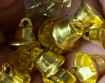Packung mit 24 goldenen Metall Mini Glocken Weihnachten Handwerk