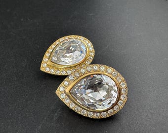 Swarovski crystal teardrop clip on earrings,  1980s god tone
