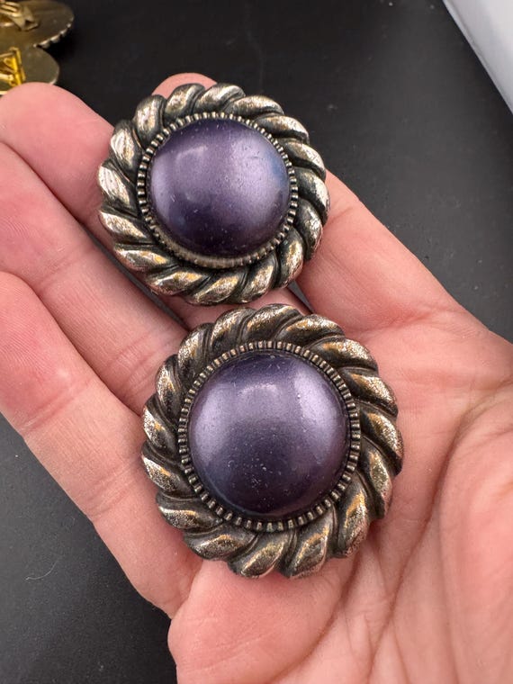 purple plastic pair large disc button stud earrin… - image 1
