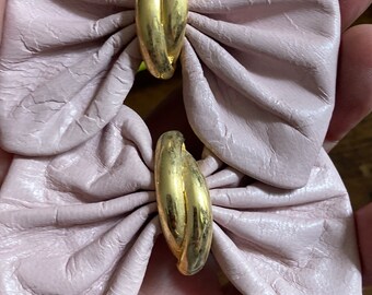 Vintage pair of soft pink leather BOW shoe clips with gold detail