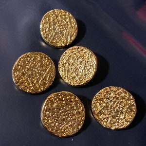 5 x 23mm gold tone round textured coat buttons