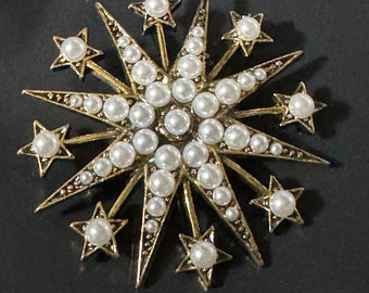 Large faux seed pearl star brooch Victorian Style retro antique gold tone metal