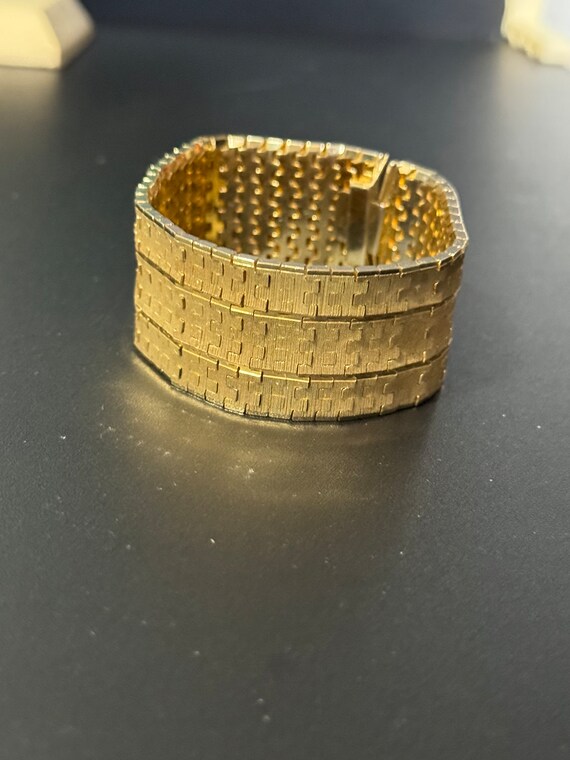 1970s articulated flat 18k gold plated cuff wrap … - image 1