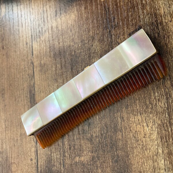 Vintage MOP mother of Pearl Hair comb brass case