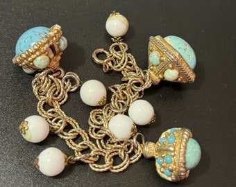 vintage 1970s Gold tone chain link charm bracelet with chunky turquoise cabochons and milk glass beads