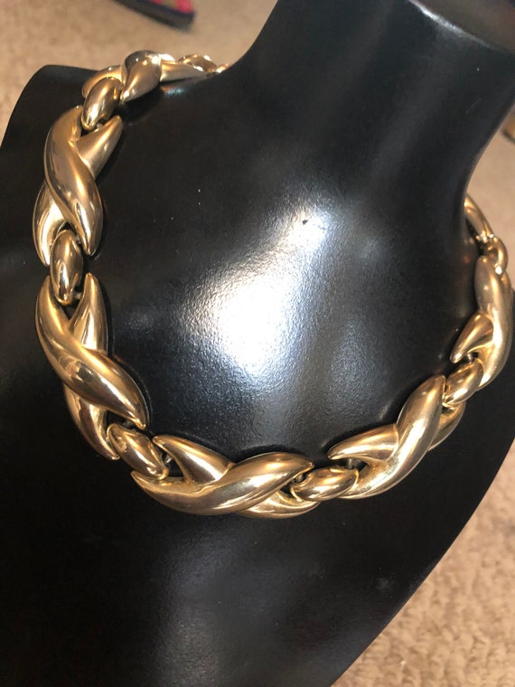 Vintage Retro choker gold necklace wide link chunk