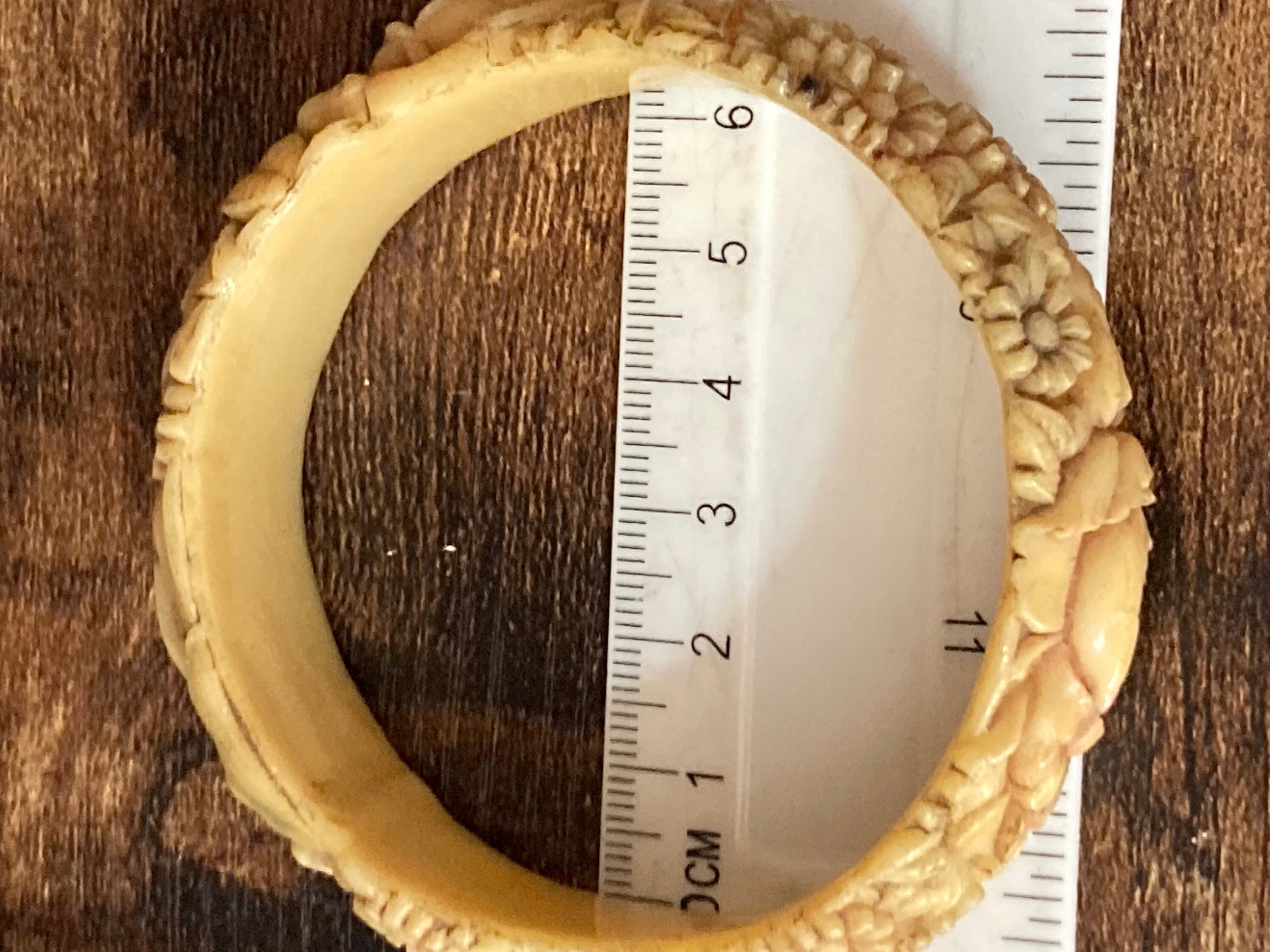 Vintage Carved Bangle Early Plastic Faux Bone Horn Celluloid