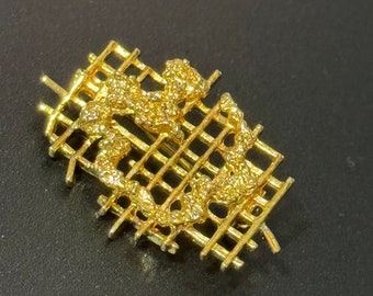 Small vintage modernist gold tone abstract geometric nugget brooch brutalist