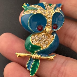 Retro green and blue enamel owl diamanté crystal brooch