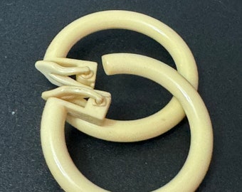 true vintage 1960s beige cream plastic clip on 5cm round hoop earrings