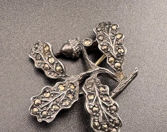 Broche de roble, plata antigua con marcasita / Contrastado 925 / Motivo de bellota, Adorno de solapa, Recuerdo de coleccionista