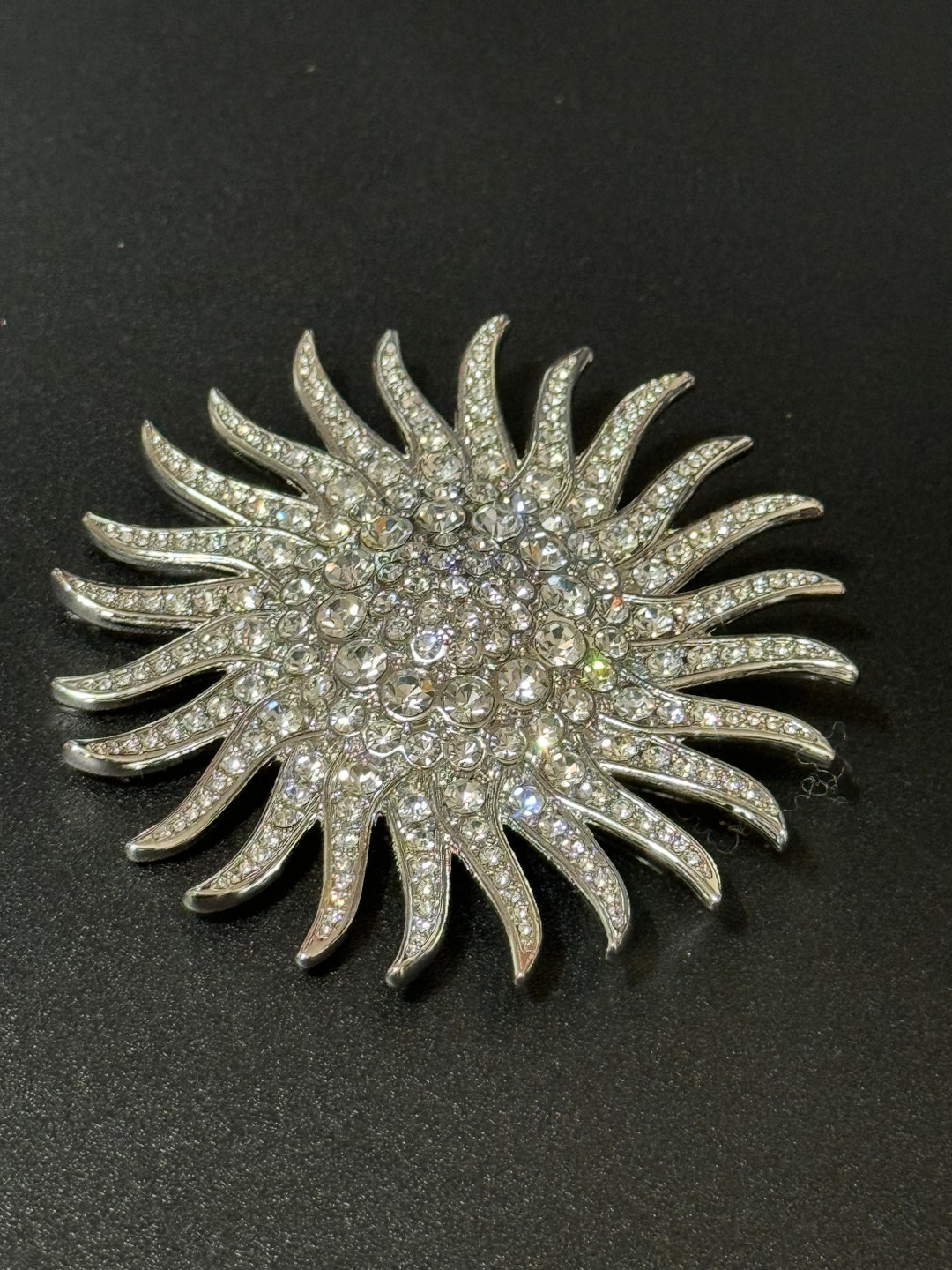 アクセサリー yae 3set vintage like brooch yae（ヤエ）の「3set vintage like brooch / ヴィンテージライク