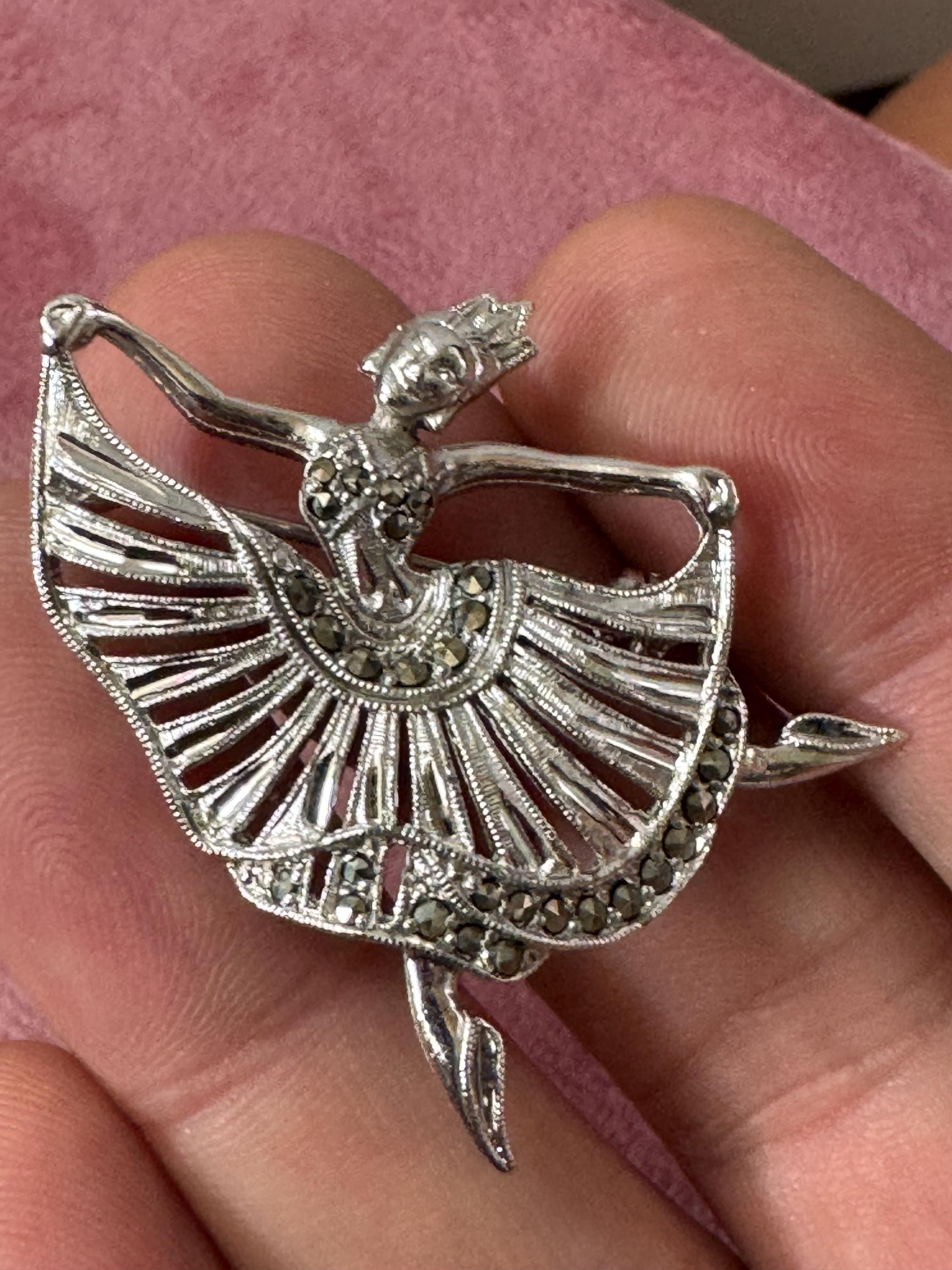 AnnonceBroche en argent Art Nouveau Achetez des objets uniques