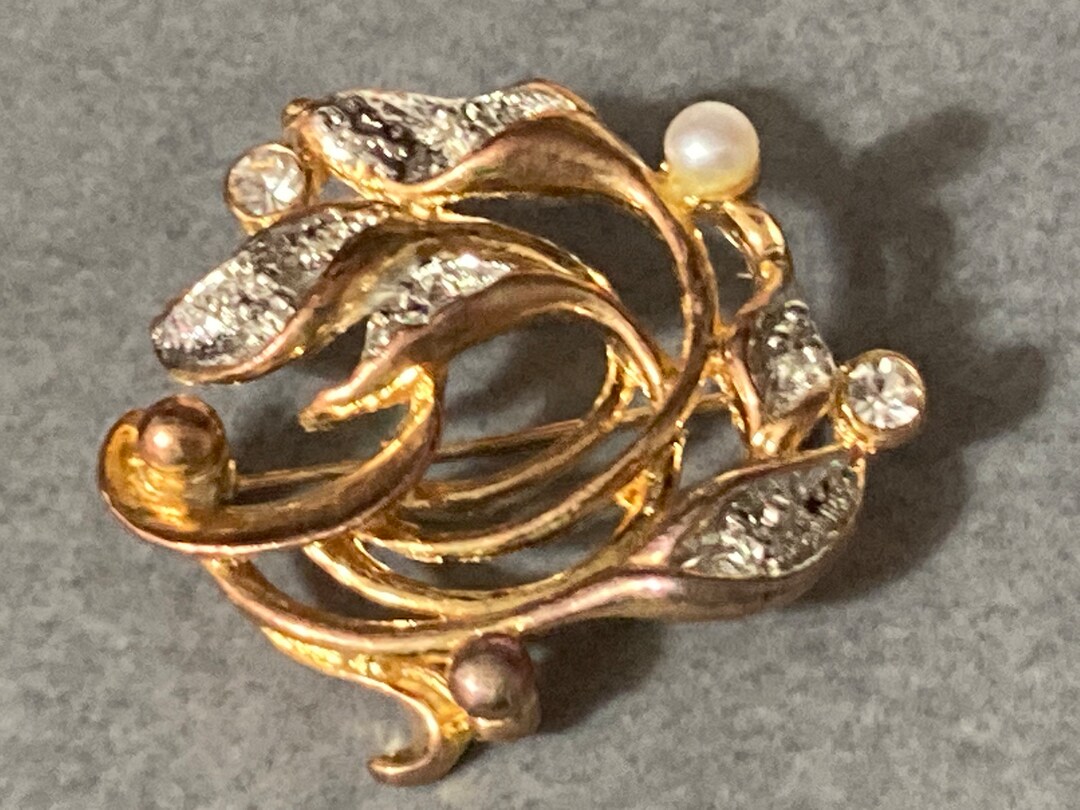 Movitex brooch deals