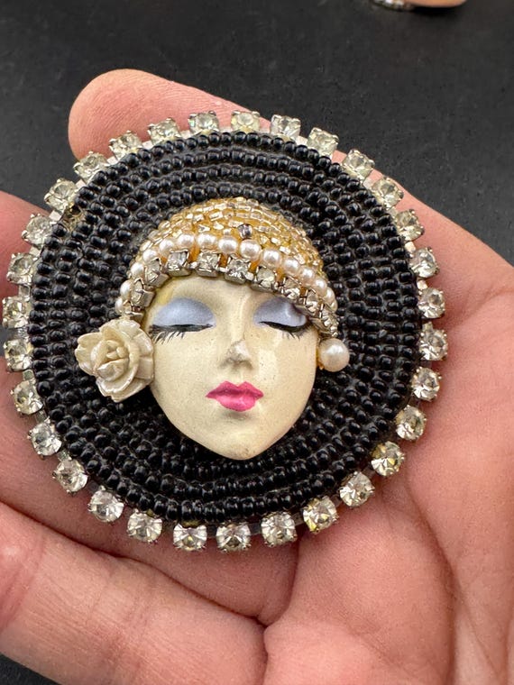 Unique Face Brooch. Fashion Brooch And Accessory.  Statement Brooch Modern Face Brooch - Etsy main image 4