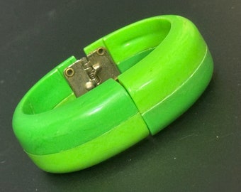 Bright green two tone geometric early plastic resin wide cuff clamper bangle bracelet Vintage