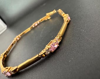 アクセサリー DOLCE&GABBANA Perfume Gold bracelet Gold Tone Dolce and Gabbana The One Desire Perfume Charm