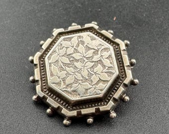 アンティーク スターリング シルバーと金のブローチ - 1900 年頃