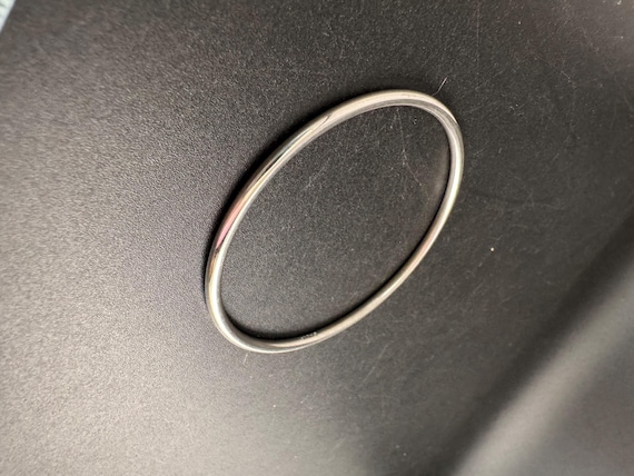 Monet slim stacking bangle , silver tone vintage … - image 4