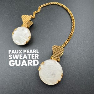 Vintage Gold tone lucite faux pearl double brooch sweater guard 23cm