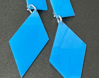Vintage Bright blue geometric plastic Clip On 9cm long drop Earrings