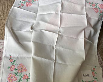 ヴィンテージリネンテーブルクロス、花柄刺繍、ピンクグリーン（95cm