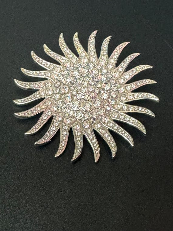 【Llife】BOTTON BROOCH Oversized Signed JBK Camrose & Kross Jacqueline Kennedy