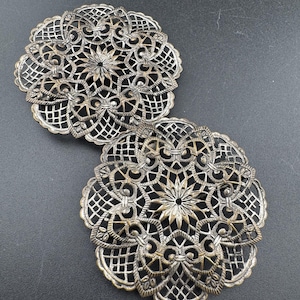 2 part belt buckle Antique filigree brass work gold tone Metal Vintage Belt buckle Dressmaking vintage couture steampunk