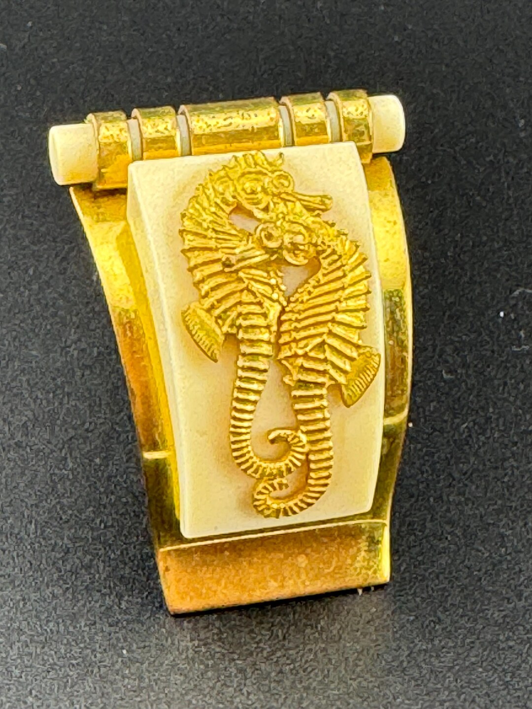 1930 年代のジャン パンルベ タツノオトシゴ ドレス クリップ アート デコ il_1080xN.6588991011_17qv.jpg