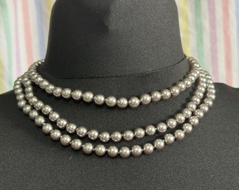 Designer Camrose and kross JBK high end 3 row multi strand grey pearl necklace Jacqueline bouvier Kennedy
