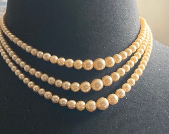 vintage 3 row Triple strand glass Pearl necklace