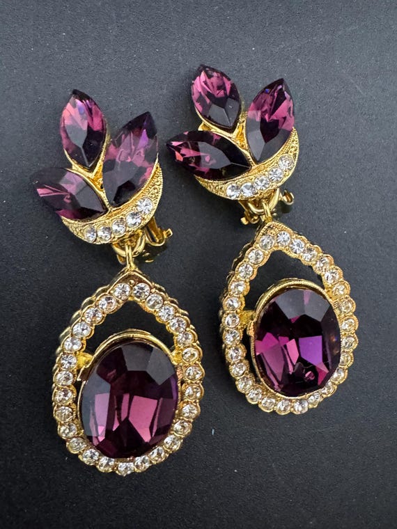Purple amethyst Swarovski Crystal Drop Earrings: Vintage 1980s Gold Tone