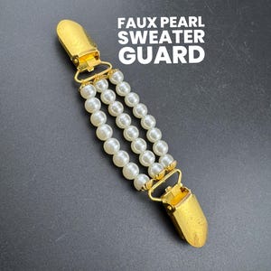 Vintage Gold tone triple row faux pearl alligator clip sweater guard 13cm