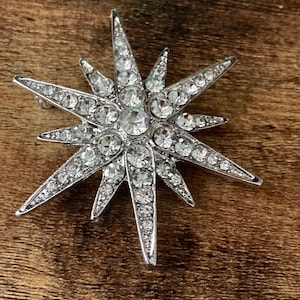 Large diamanté star brooch Victorian Style retro